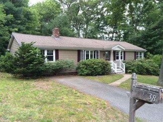 38 Carey Ave, Burlington, MA 01803