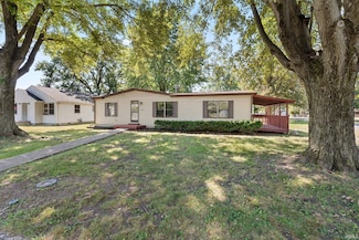 3013 Prairie Grove Dr, Fort Wayne, IN 46809