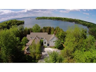 6 Turtle Moon Rd, Charlotte, VT 05445