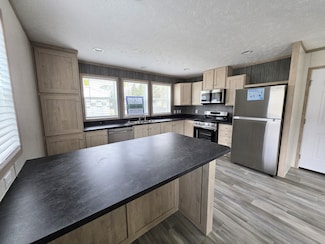 23425 Winifred Ave Unit 36, Warren, MI 48091