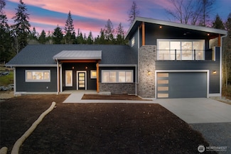 122 Linda View Ln, Port Ludlow, WA 98365
