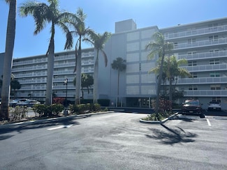 5500 NW 2nd Ave Unit 214, Boca Raton, FL 33487