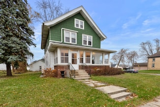 1136 Fond du Lac Ave, Kewaskum, WI 53040