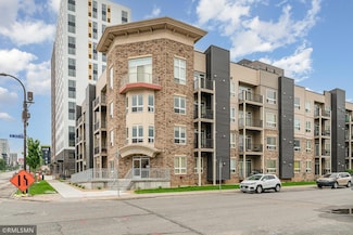 2600 University Ave SE Unit 318, Minneapolis, MN 55414