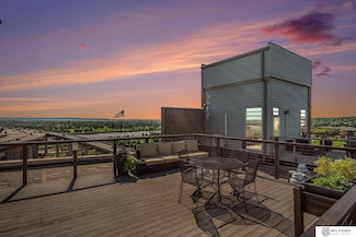 105 S 9th St Unit 706, Omaha, NE 68102