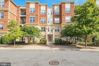 815 Branch Dr Unit 305, Herndon, VA 20170