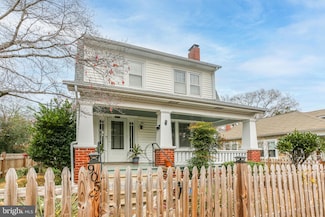 905 Monument Ave, Fredericksburg, VA 22401