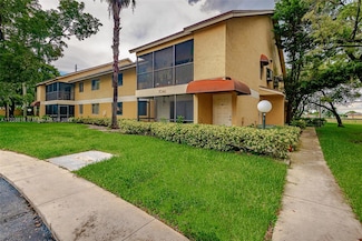 3041 N Oakland Forest Dr Unit 204, Oakland Park, FL 33309