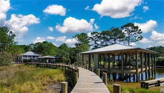 7921 Bayshore Dr, Elberta, AL 36530