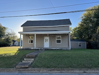 122 Shelton St, Clarksville, TN 37040