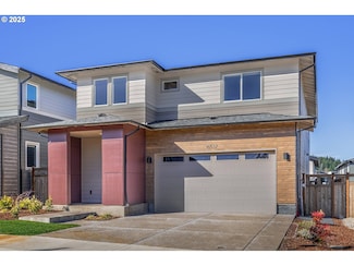 16537 SE Shimmering Leaf St, Happy Valley, OR 97086