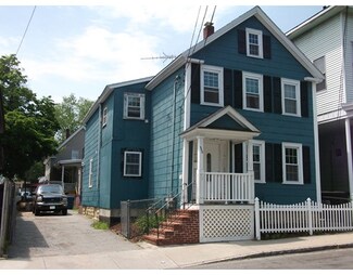 560 Hampshire St, Lawrence, MA 01841