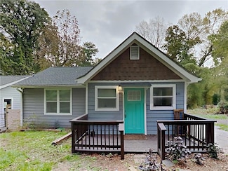 425 Lanier St NW, Atlanta, GA 30318