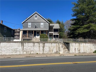 478 Cumberland Hill Rd, Woonsocket, RI 02895