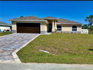 872 Carbon St E, Lehigh Acres, FL 33974