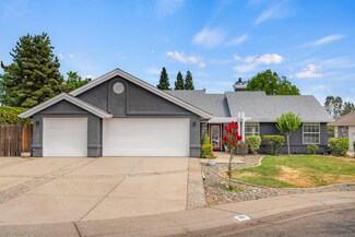 287 Kingswood Ct, Redding, CA 96003