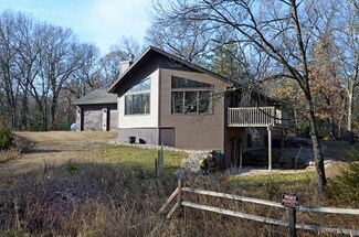 N4711 3rd Ave, Oxford, WI 53952