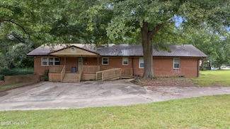 3901 S U S 117 Alternate Hwy, Dudley, NC 28333