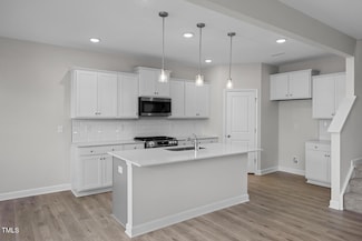 104 Fairwinds Dr, Lillington, NC 27546