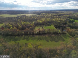 1509 Hustle Rd, Hustle, VA 22476