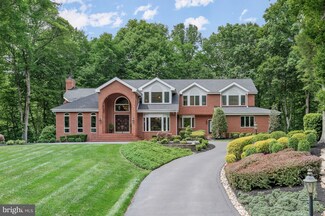 11840 Chapel Estates Dr, Clarksville, MD 21029