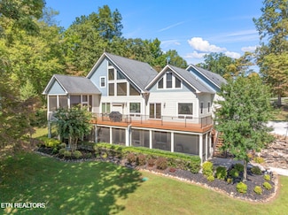 209 Bucks and Doe Ln, La Follette, TN 37766