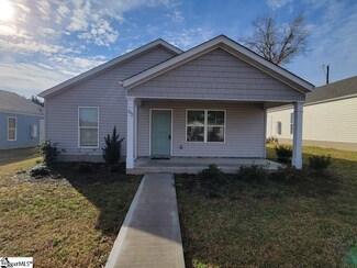 202 Dillon Dr, Clinton, SC 29325