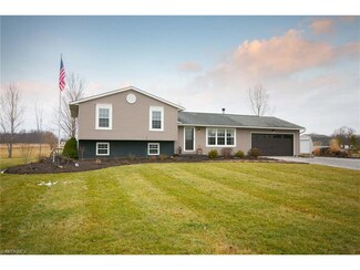 9365 Shaw Rd, Spencer, OH 44275