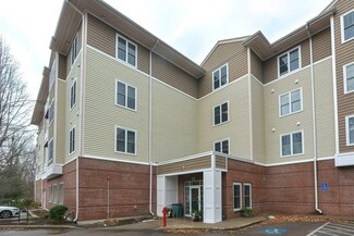15 Summer St Unit 202, Franklin, MA 02038