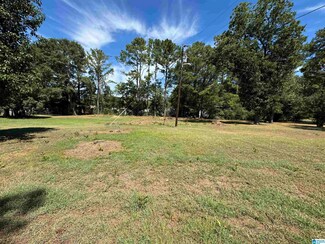 5 W 55th St Unit 1, Anniston, AL 36206