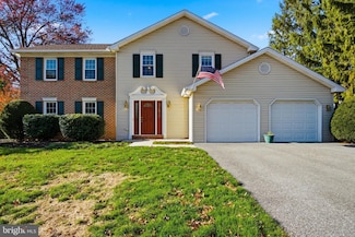 909 Kent Dr, Mechanicsburg, PA 17050