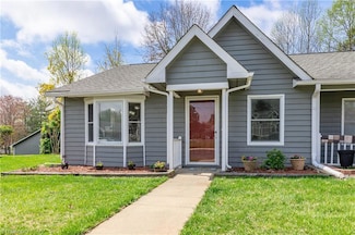 3115 Windchase Ct, High Point, NC 27265