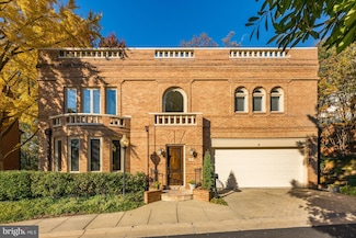 4616 Foxhall Crescent NW, Washington, DC 20007