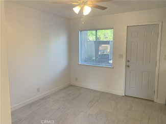14299 La Paz Dr Unit 6, Victorville, CA 92395