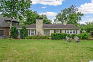 1981 Hickory Rd, Vestavia, AL 35216