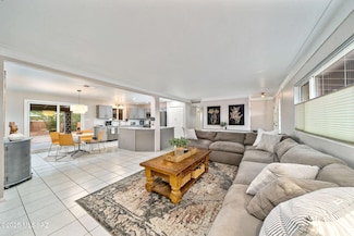 2201 E La Madera Dr, Tucson, AZ 85719