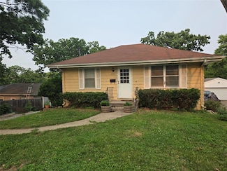 2505 S Union St, Des Moines, IA 50315