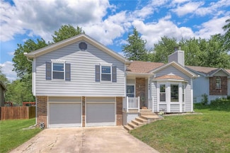 308 W Sierra Dr, Raymore, MO 64083