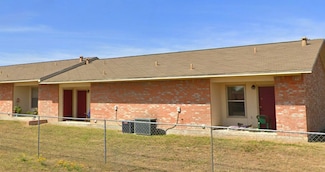 2300 Alamo St, Zapata, TX 78076
