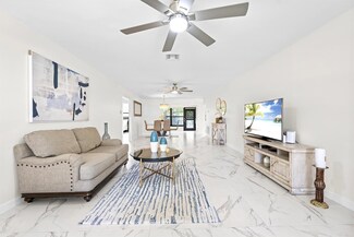 4670 Laurel Tree Rd Unit A, Boynton Beach, FL 33436