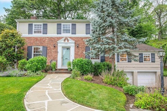 590 Highland Ave, Montclair, NJ 07043