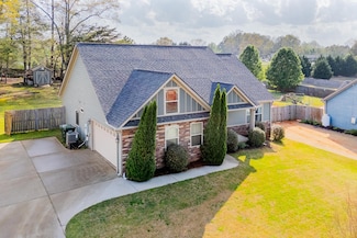 32 Lebanon Ct, Greer, SC 29651