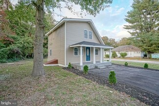 639 Roosevelt Ave, Glassboro, NJ 08028