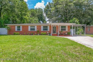 5966 Redberry Ln, Jacksonville, FL 32211