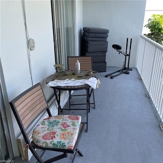 3527 NE 168 St Unit 204, Eastern Shores, FL 33160