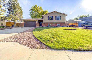 4230 Blueflax Dr, Pueblo, CO 81001
