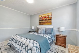 6013 Green Glen Way, Sacramento, CA 95842