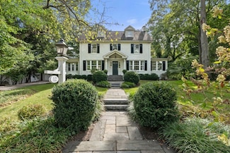 12 Cypress Rd, Wellesley Hills, MA 02481