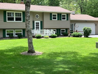 176155 Willow Ln, Hatley, WI 54440