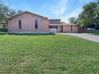 4145 Wandering Creek Dr, Corpus Christi, TX 78410